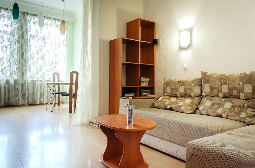 Hvylevogo Street Apartment Харков Екстериор снимка